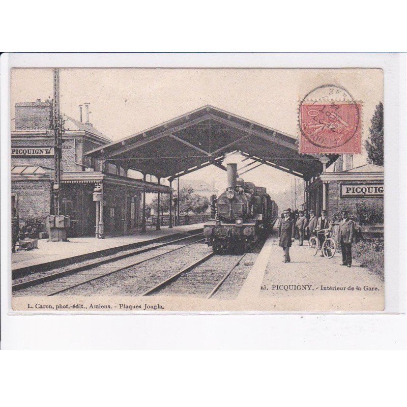 PICQUIGNY: intérieiur de la gare - très bon état