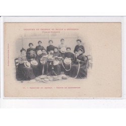 SEPTFONDS: industrie du chapeau de paille, garniture du chapeau, groupe de garnisseuses - très bon état