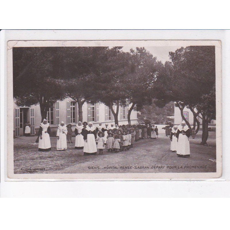 GIENS: hôpital renée-sabran départ pour la promenade - état