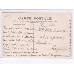 HYERES: place du marché - très bon état