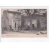 PEYPIN-D'AIGUES: la place - très bon état