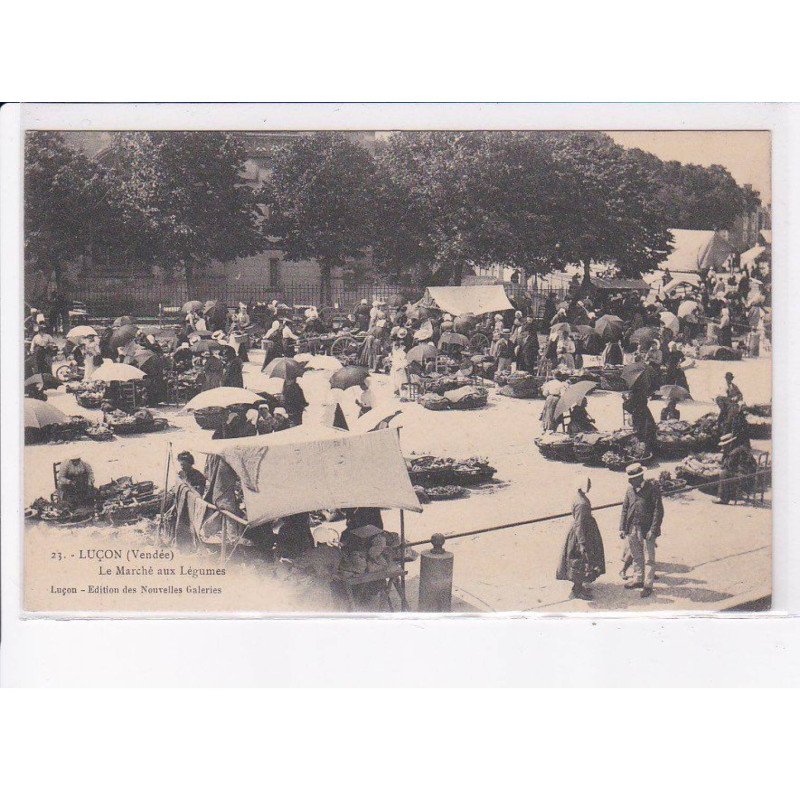 LUCON: le marché aux légumes - très bon état