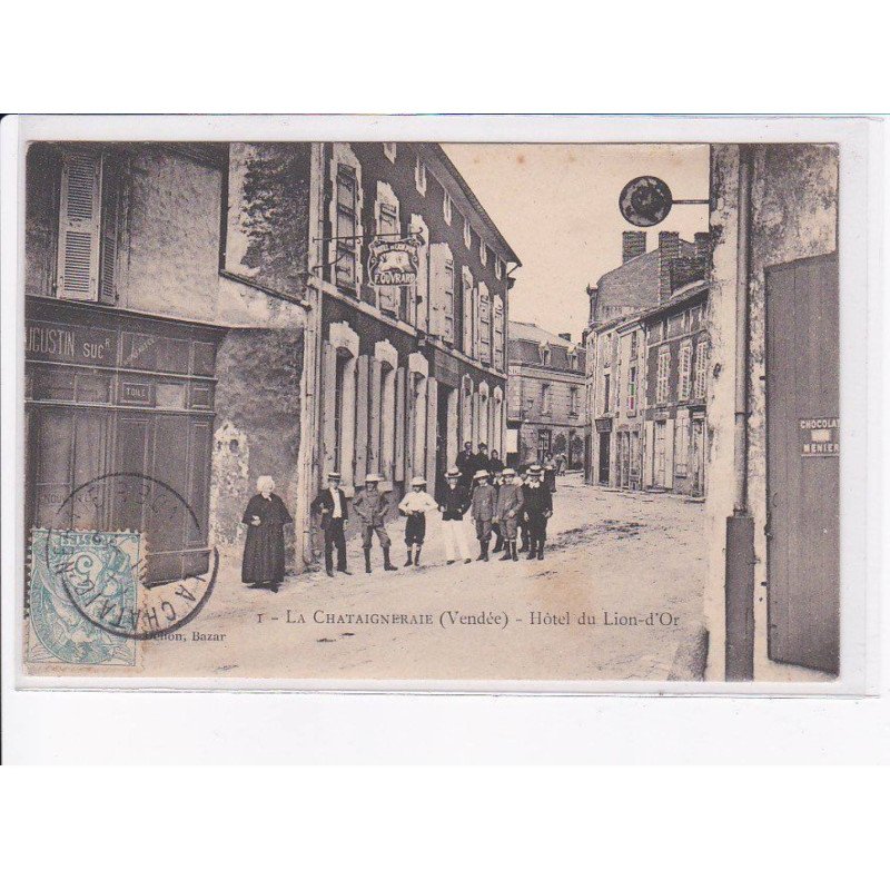 LA CHATAIGNERAIE: hôtel du lion d'or - très bon état