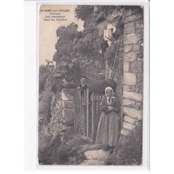 SAINT-REMY: une habitation dans les rochers - très bon état