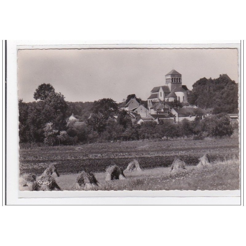 St-LOUP-de-NAUD : eglise, chapelle de l'abside - tres bon etat