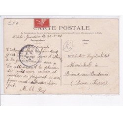 L'ISLE-JOURDAIN: la place des halles - très bon état