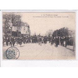 LIMOGES: manifestants à la sortie du cirque place jourdan 1905 - très bon état