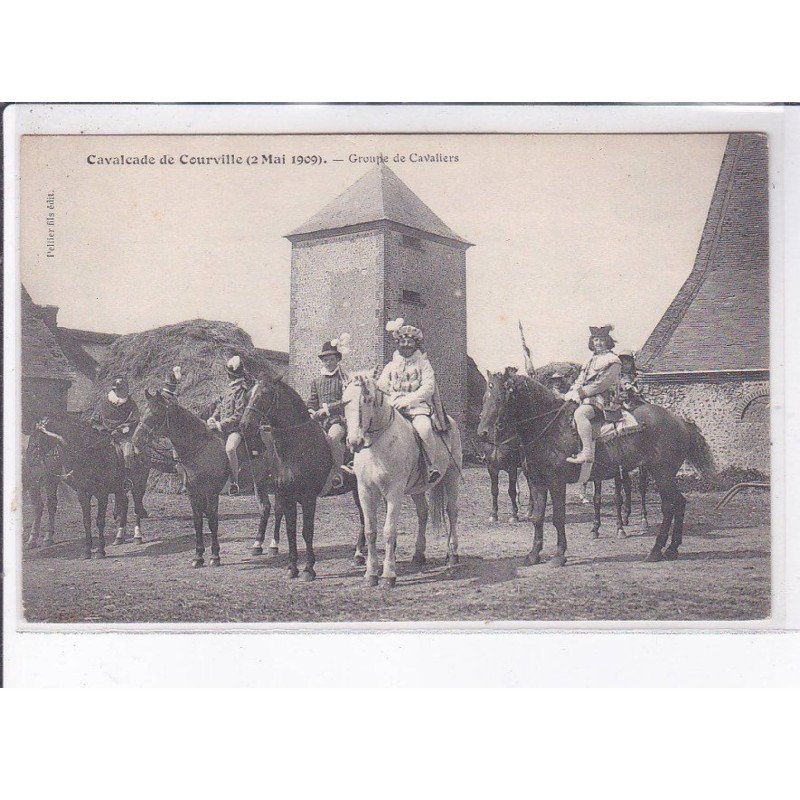COURVILLE: cavalcade 1909, groupe de cavaliers - très bon état