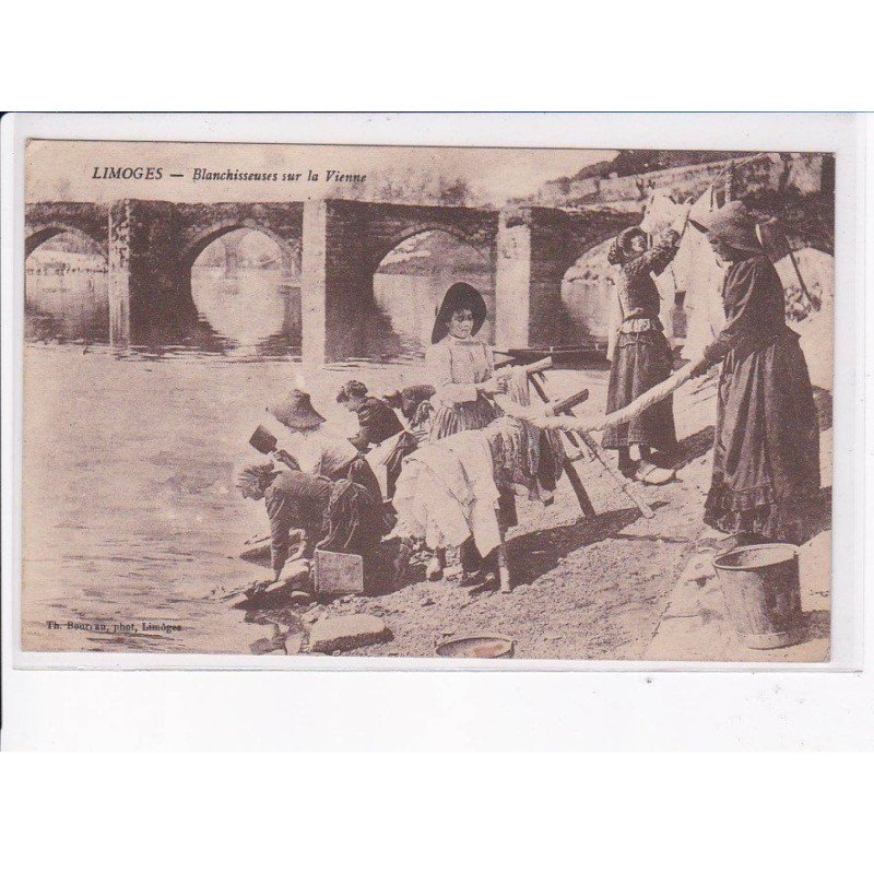 LIMOGES: blanchisseuses sur la vienne - très bon état