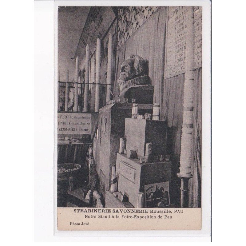 PAU: stearinerie savonnerie rousille, notre stand à la foire-exposition de pau - très bon état