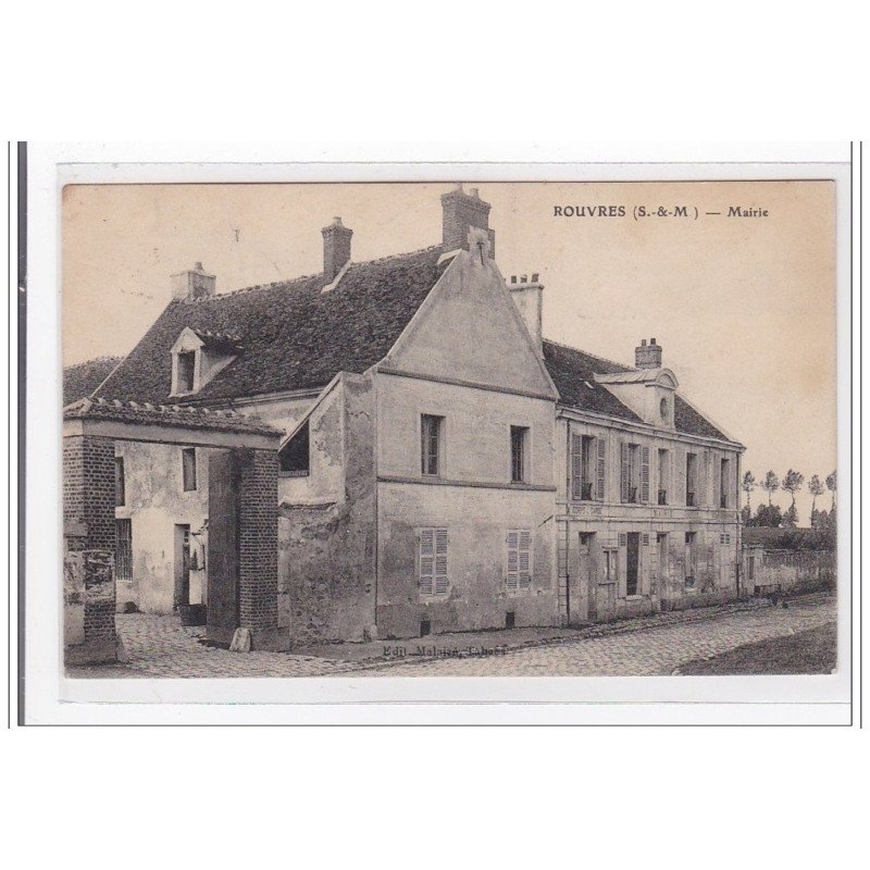 ROUVRES : mairie - tres bon etat