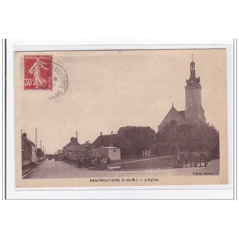 NEUF-MOUTIERS : l'eglise - tres bon etat