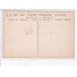 AVRANCHES: un coin du marché aux bestiaux - très bon état