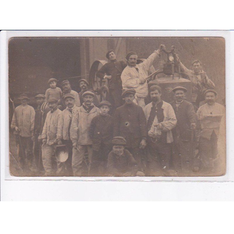 EURE ET LOIRE ou LOIRET: batteuse, agriculture - état