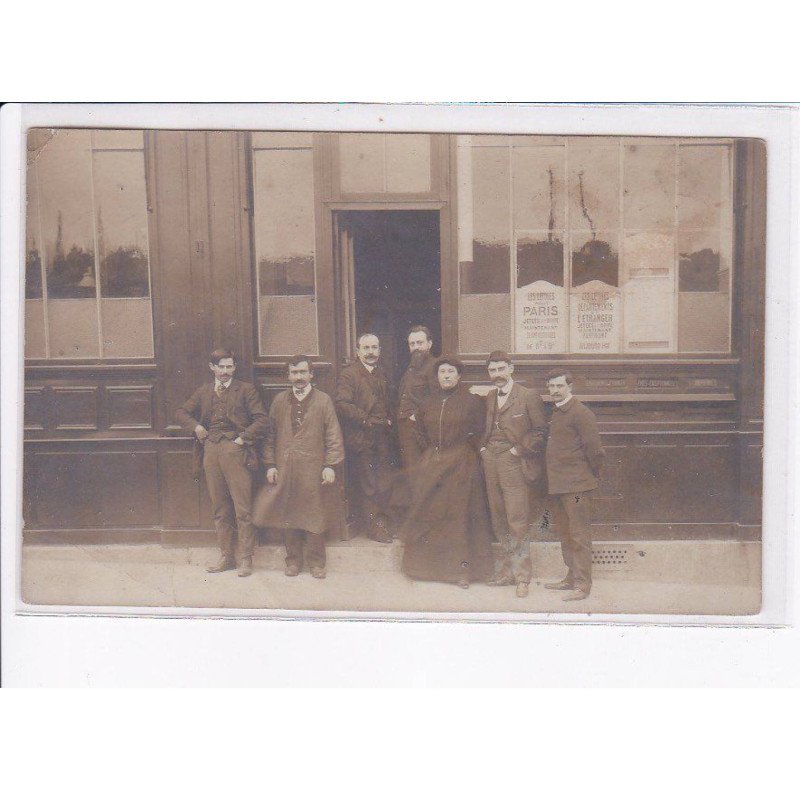 PARIS: bureau de poste, facteur - état