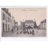 PLOUAY: place du marché aux bestiaux - très bon état