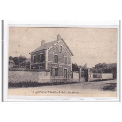 SAINT-HILAIRE : la maire - tres bon etat