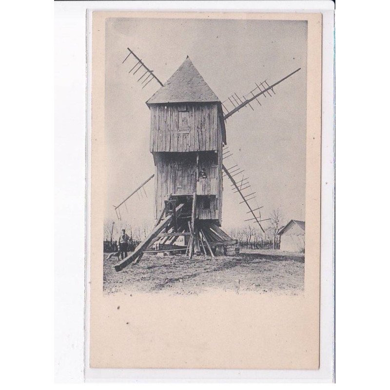 MOULIN A VENT: à localiser - très bon état