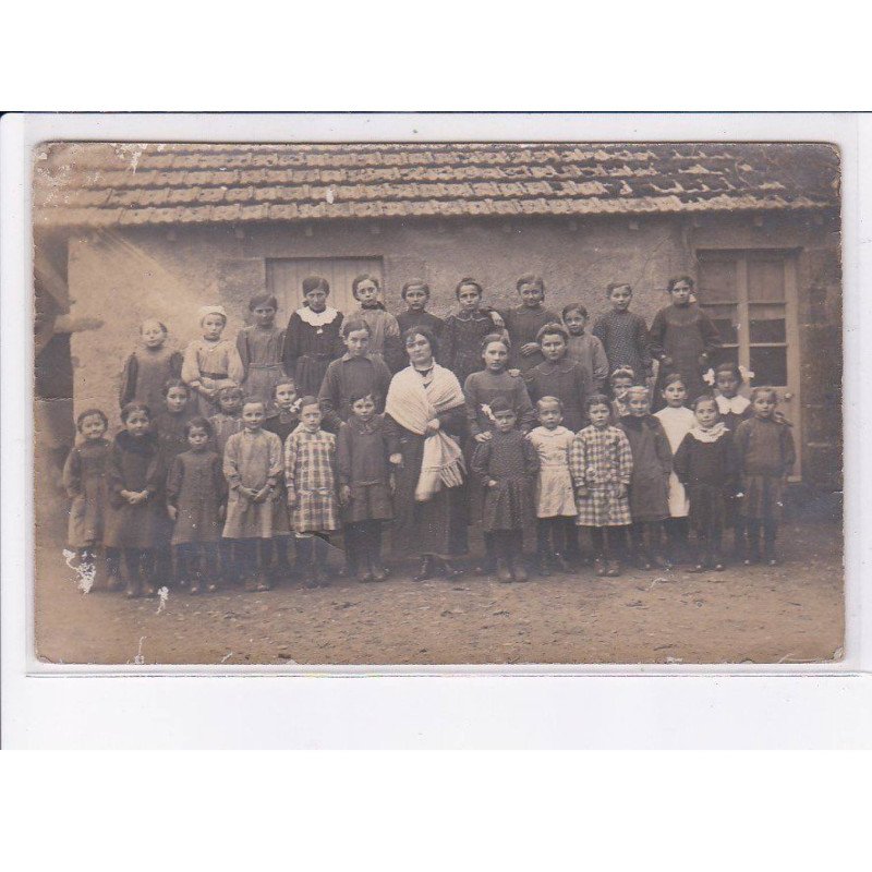 ETUSSON: école - très bon état