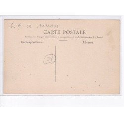 LE PLESSIS-TREVISE: place de l'église, autobus - très bon état