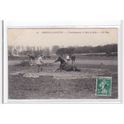 MAISONS-LAFFITTE : l'entrainement, le bain de sable - tres bon etat