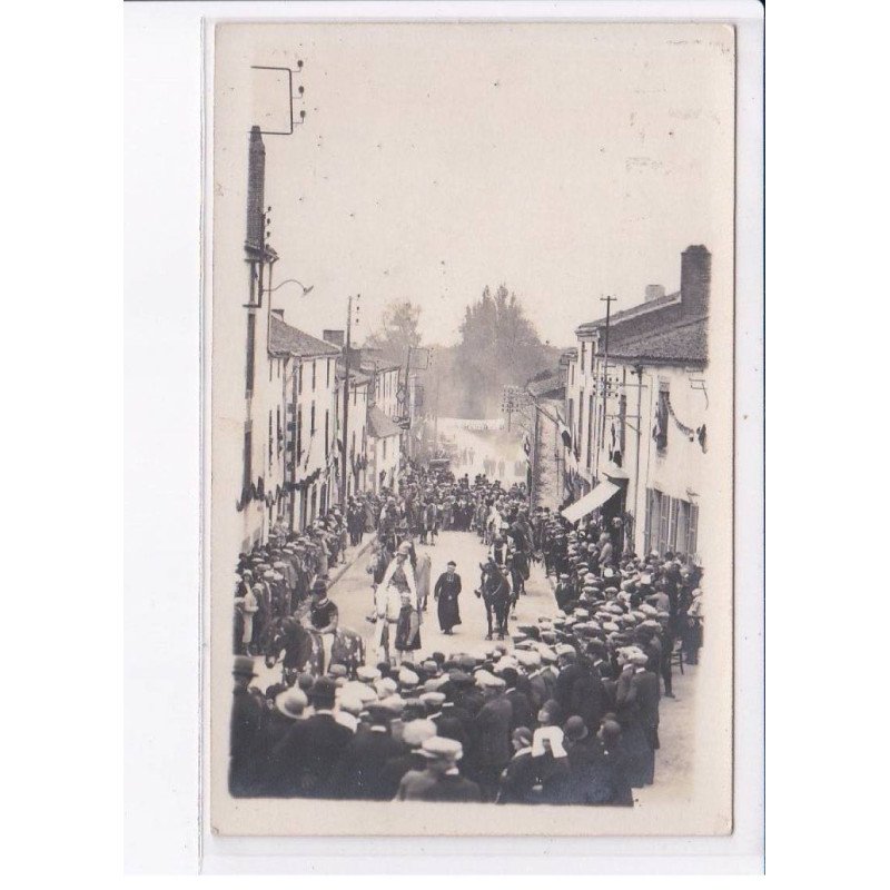 LA GAUBRETIERE: fête de jeanne d'arc - très bon état