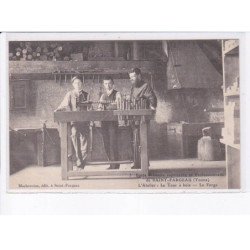 SAINT-FARGEAU: école primaire supérieure et professionnelle, l'atelier, le tour à bois, la forge - très bon état