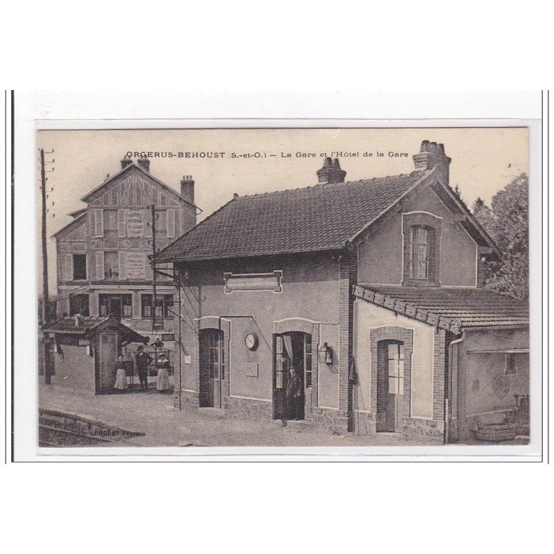 ORCERUS-BEHOUST : la gare et l'hotel de la gare - tres bon etat