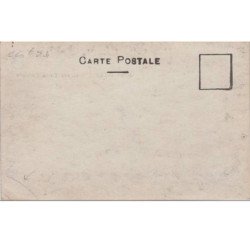 PARIS : carte photo de la famille CHARISSI (11 enfants !) vers 1910 - bon état (un coin plié)