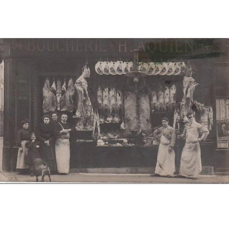 PARIS : carte photo de la boucherie AQUIEN au 94 rue Vieille du Temple - 3ème arr- très bon état