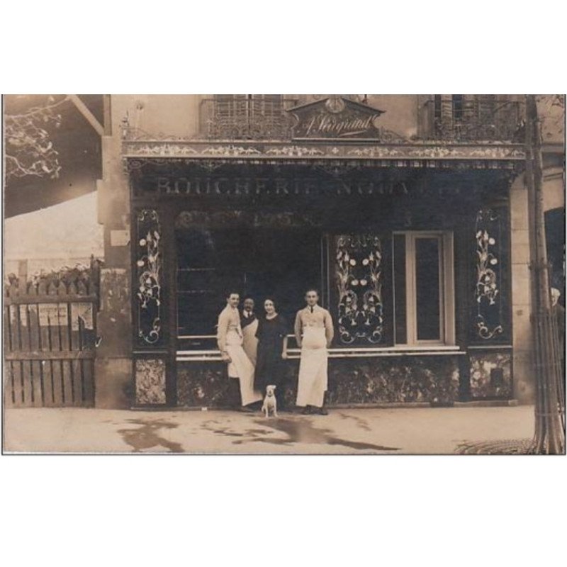 PARIS : carte photo de la boucherie Sevegrand au 120 rue Saint Dominique - 7ème arr - très bon état