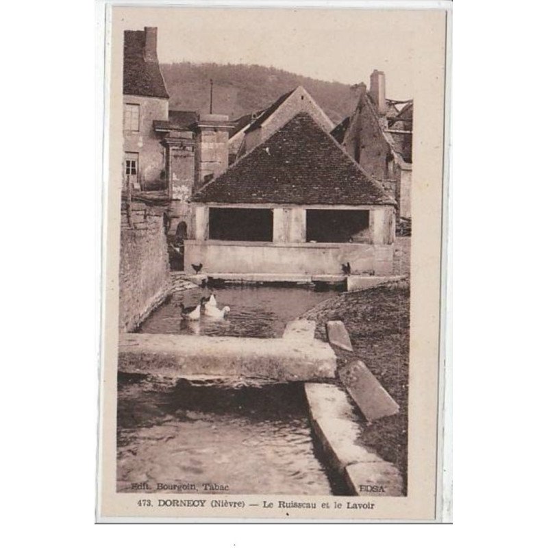 DORNECY - LAVOIR - très bon état