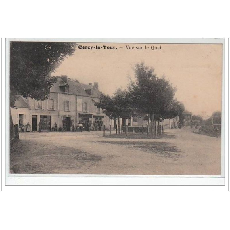 CERCY LA TOUR - très bon état