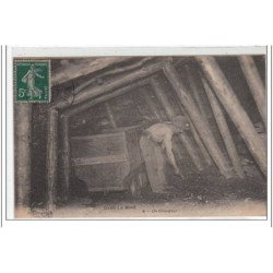 Dans la mine : un chargeur - très bon état