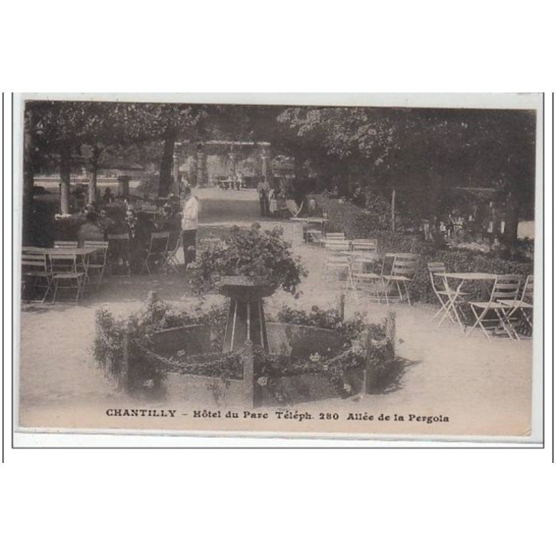 CHANTILLY - très bon état