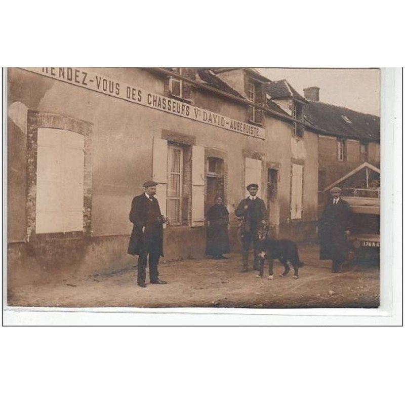MOUSSY : carte photo du restaurant """" au rendez-vous des chasseurs"""" aubergiste DAVID vers 1910 - très bon état