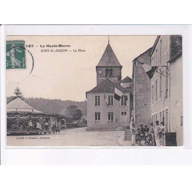 GIEY-sur-AUJON: la place, manège - très bon état