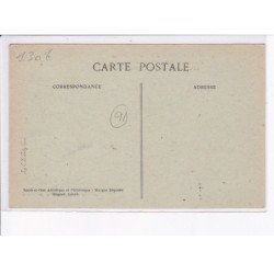 LONGJUMEAU: grande-rue, départ de l'omnibus correspondance du chemin de fer pour palaiseau, attelage - très bon état