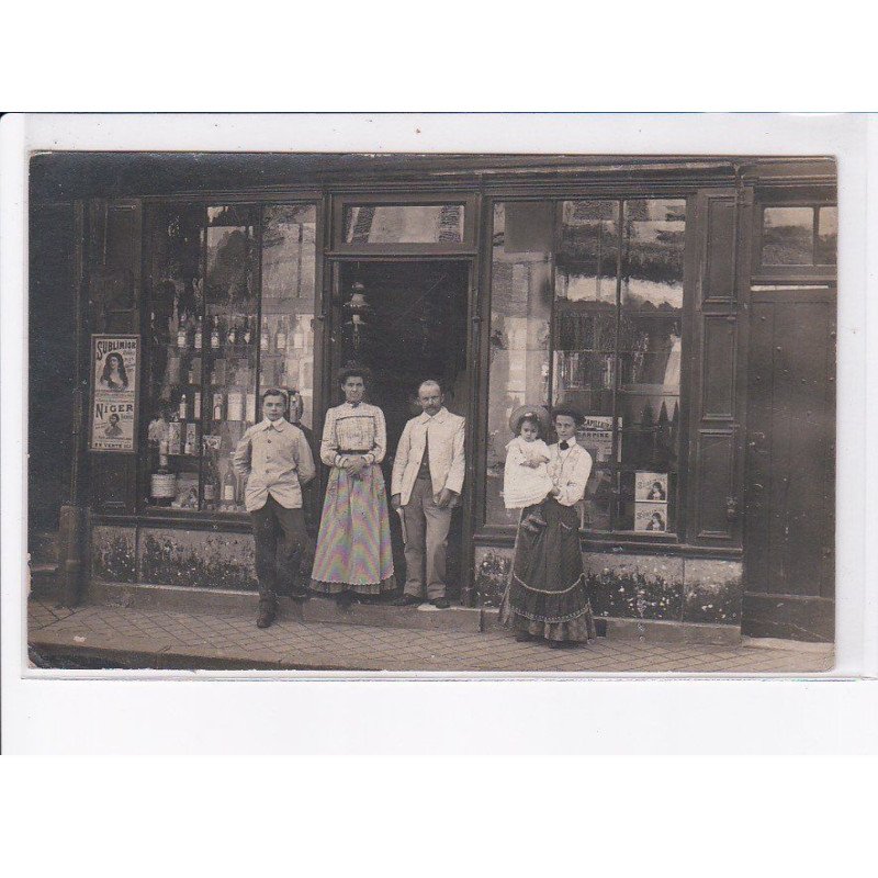 COURBEVOIE (?): salon de coiffurd - très bon état