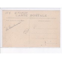 VICHY: costume de bourbo, fileuse - très bon état