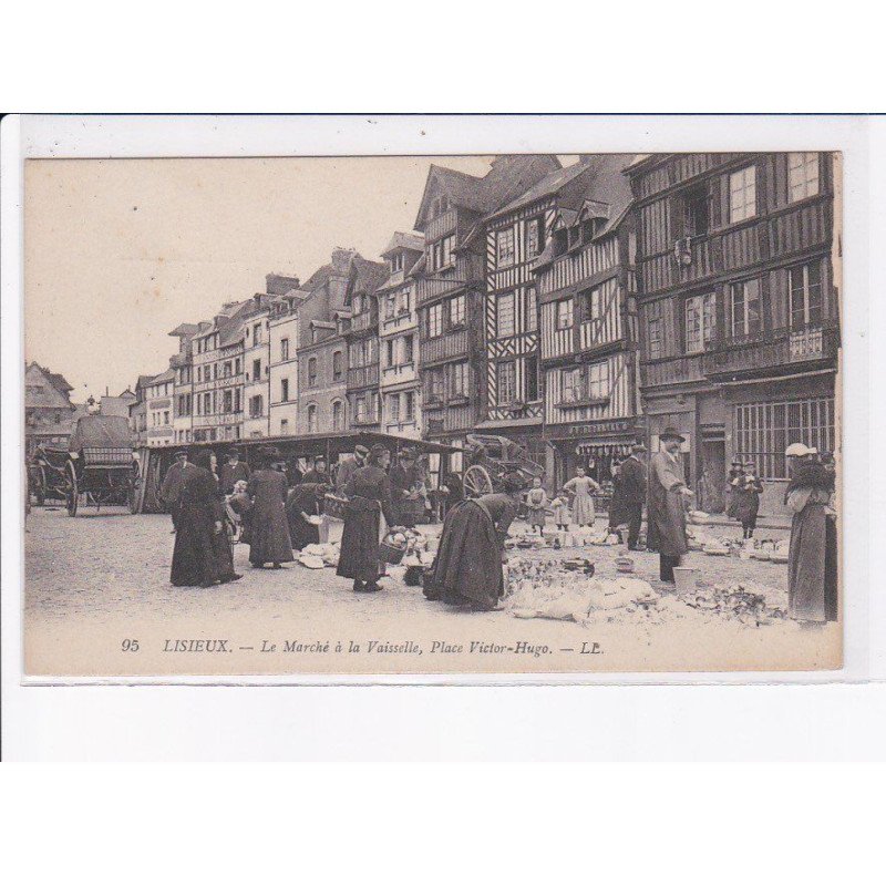 LISIEUX: le marché à la vaisselle, place victor-hugo - état