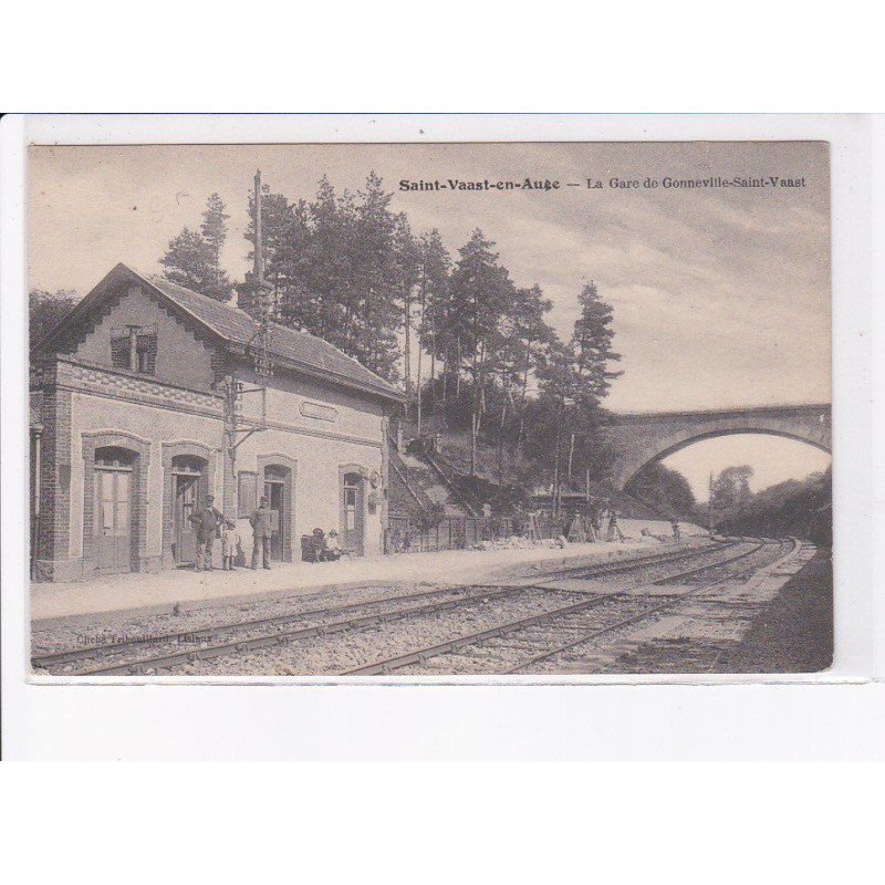 SAINT-VAAST-en-AUGE: la gare de gonneville-saint-vaast - très bon état