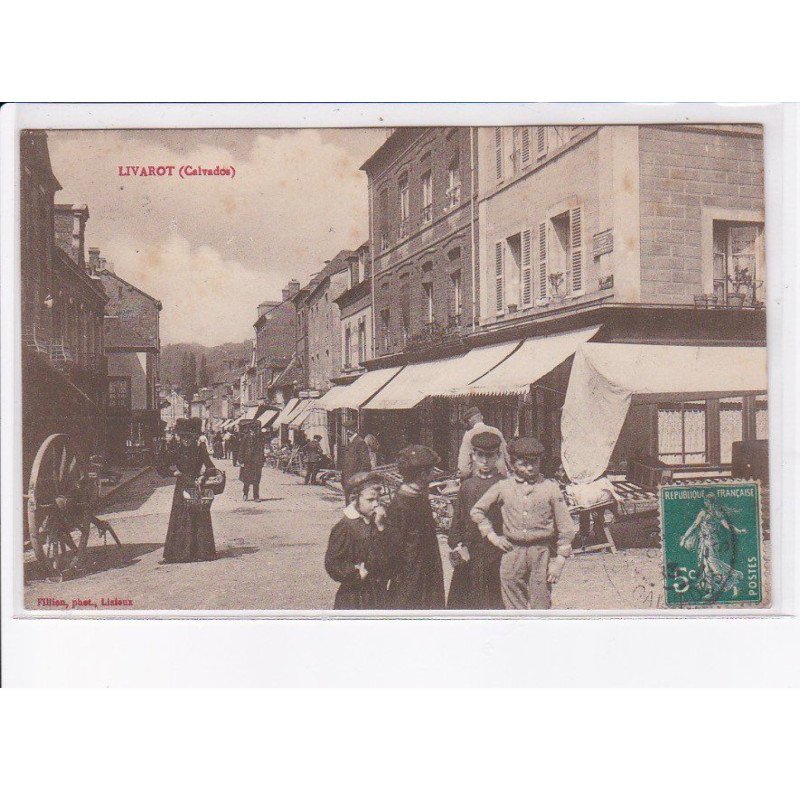 LIVAROT: rue du village, commerces - état