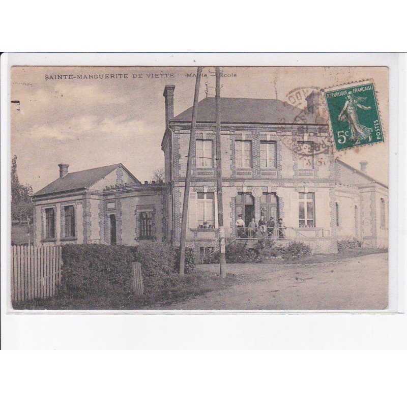 SAINTE-MARGUERITE-de-VIETTE: mairie, école - très bon état