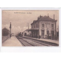 SAINT-VIT: la gare, le train - très bon état