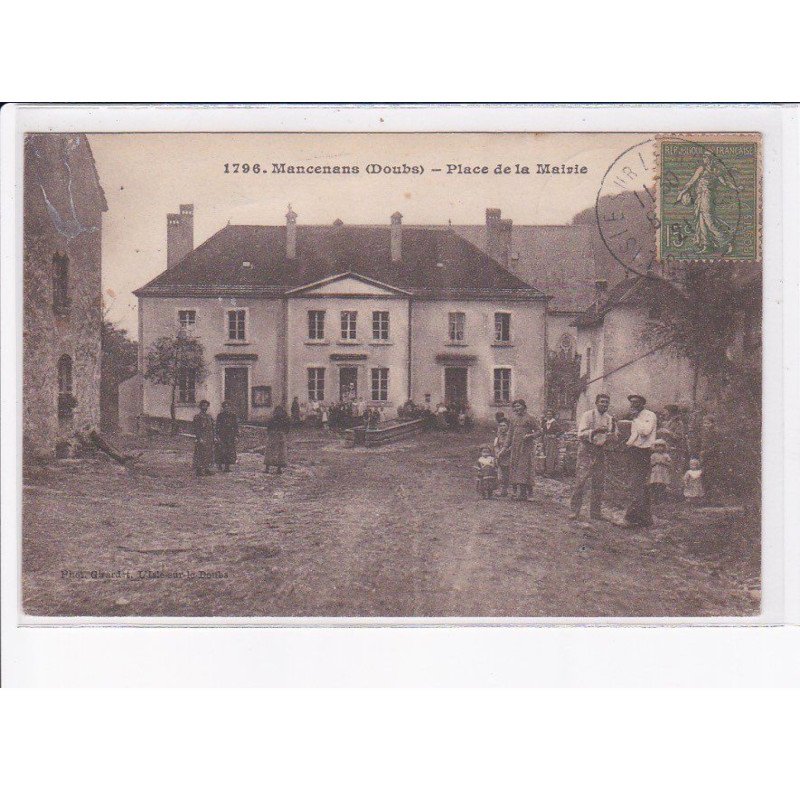 MANCENANS: place de la mairie - très bon état