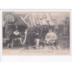 VOREY-sur-ARZON: groupe de dentellière - très bon état