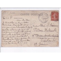 CHAMOUILLY: la place, carte postales-librairie - état