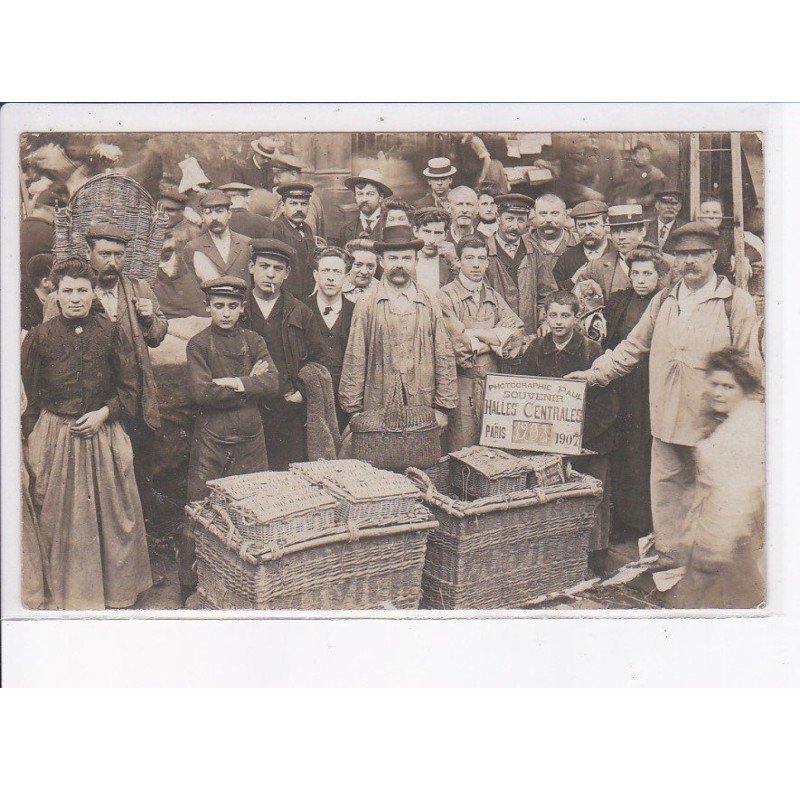 PARIS: 75001 les halles - très bon état