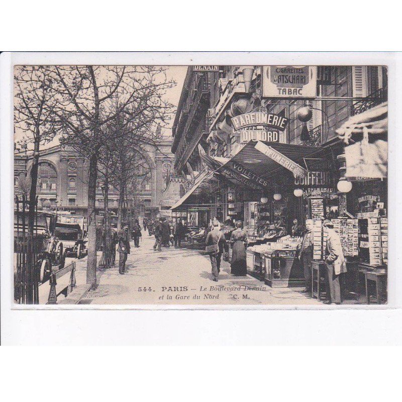 PARIS: 75010, le boulevard denain et la gare du nord, marchand de cartes postales - très bon état